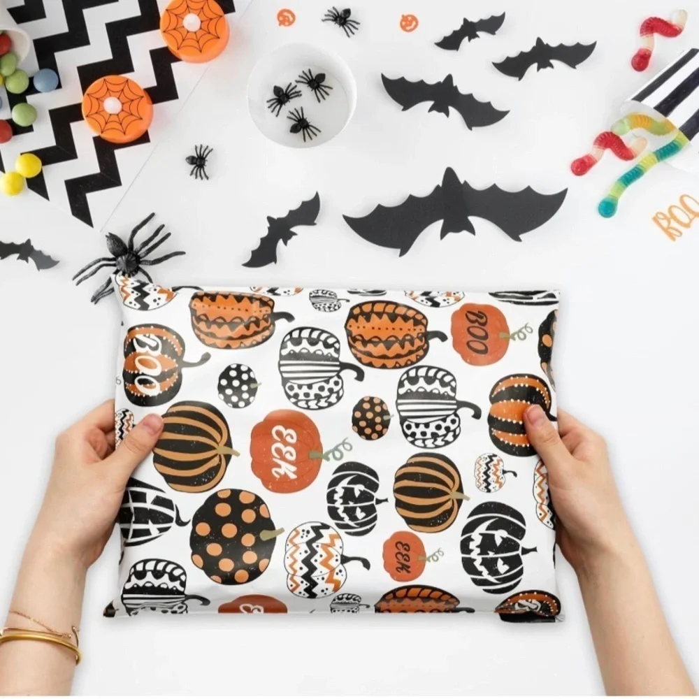 10 Count Polymailer Size Variety Bundle - HALLOWEEN (5/6x9 + 5/10x13)